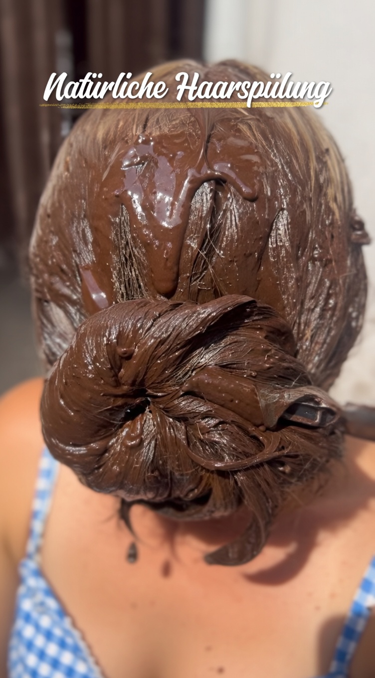 Entdecke das alte indische Geheimnis: Eine natürliche Henna-Haarmaske für kräftigeres, glänzenderes Haar und Grauabdeckung