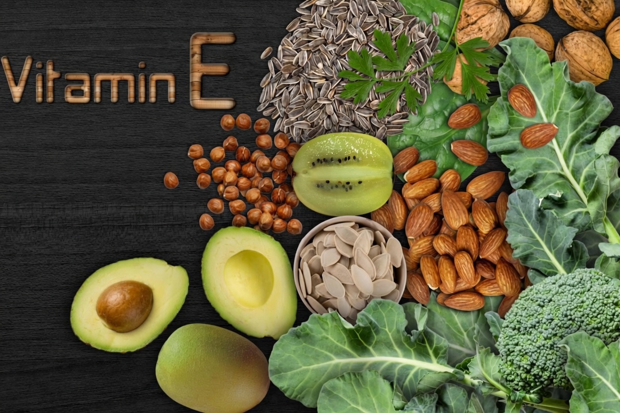 Unterstützen diese 3 Vitamine im Alter still und leise die Nierengesundheit?