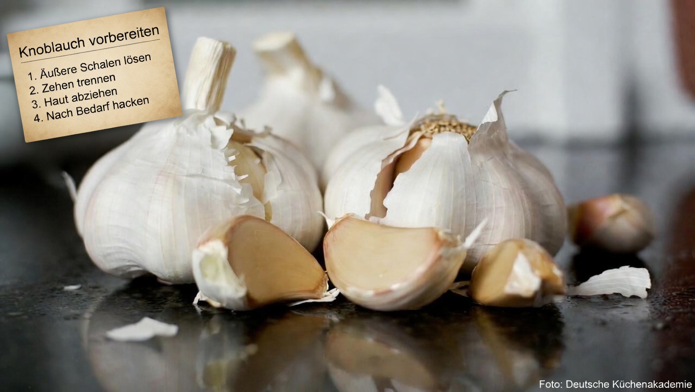 Ein beruhigendes warmes Getränk, das viele über 60 genießen, um die ganze Nacht besser zu schlafen