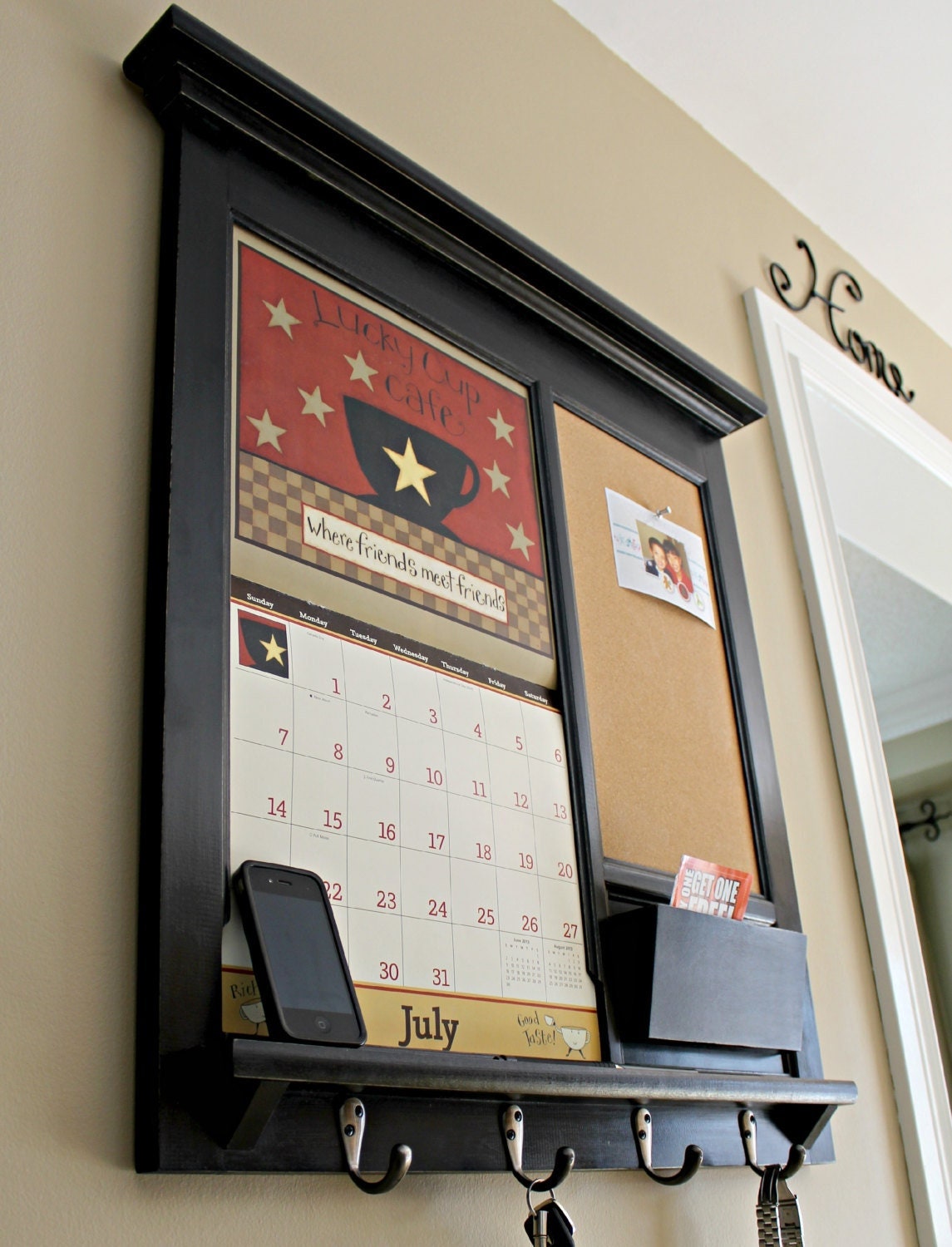 Hänge NIEMALS einen KALENDER an DIESEN ORT _ ER VERTREIBT DAS GELD und zieht schlechte Energien an _ Feng Shui